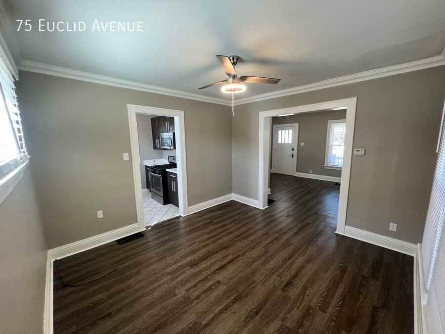 75 Euclid Ave - Photo 7 of 28