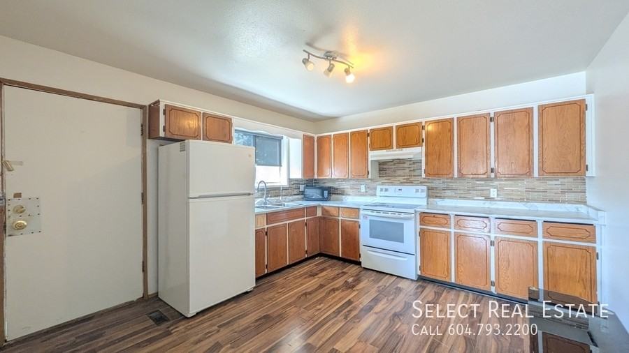 46909 Yale Rd #B - Photo 2 of 10