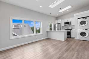 featured image of 16 Trenton St