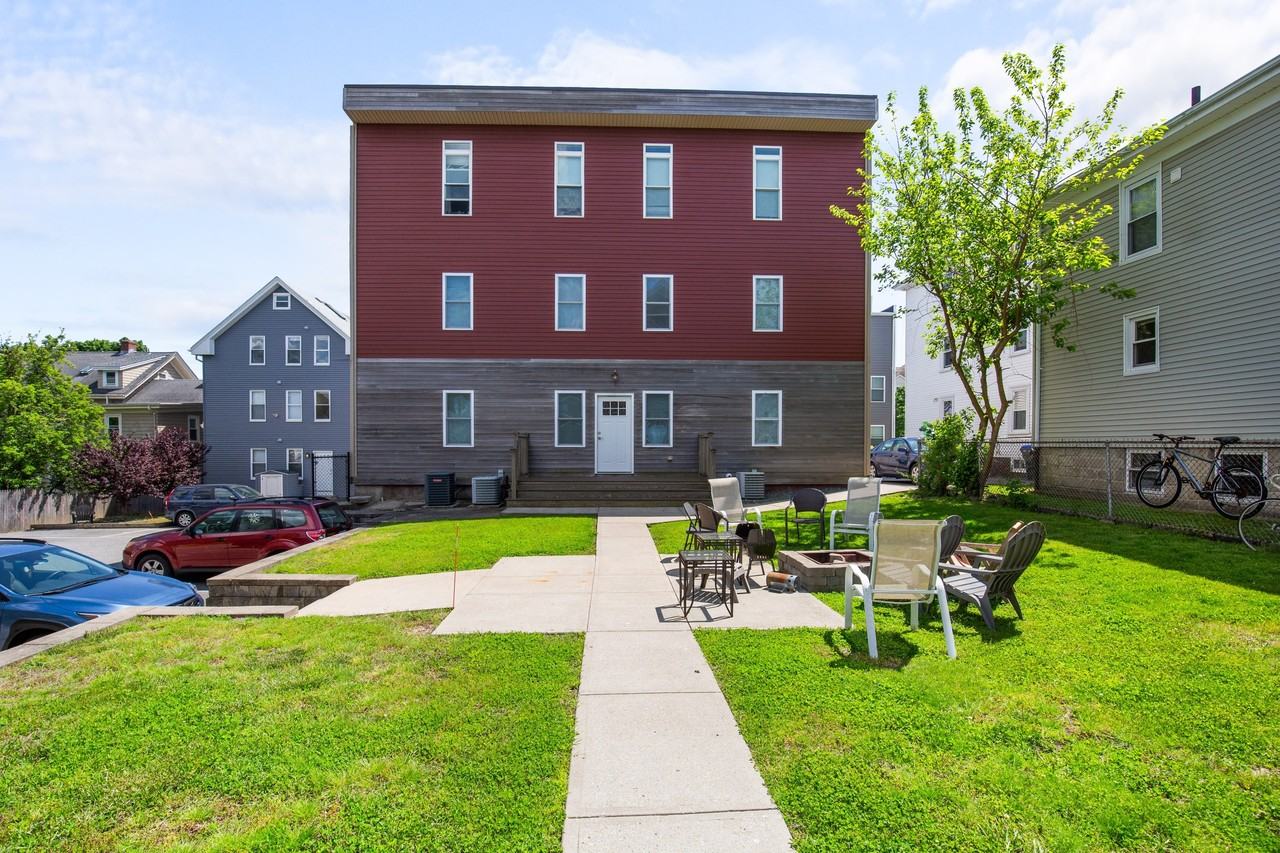 14 Trenton St - Photo 2 of 23