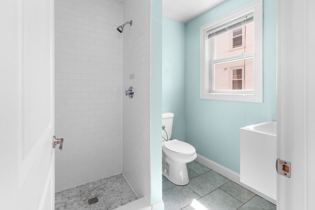 14 Trenton St - Photo 6 of 23