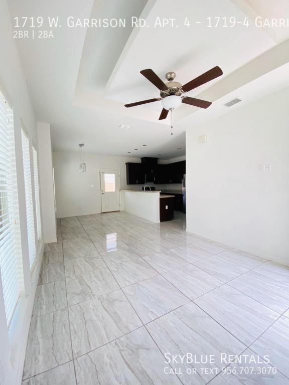 1719 W Garrison Dr Apt 4 - Photo 3 of 18