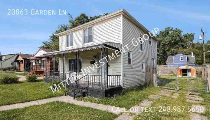 20863 Garden Ln - Photo 2 of 13