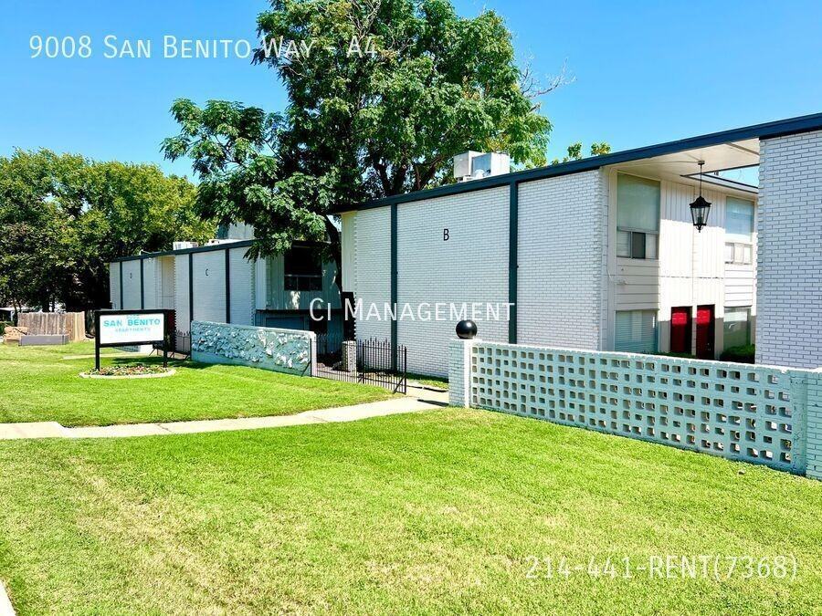 9008 San Benito Way #A4 - Photo 2 of 12