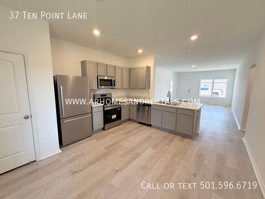 37 Ten Point Ln - Photo 2 of 24