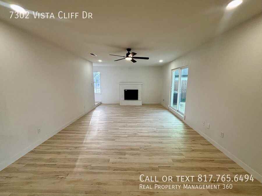 7302 Vista Cliff Drive - Photo 3 of 17
