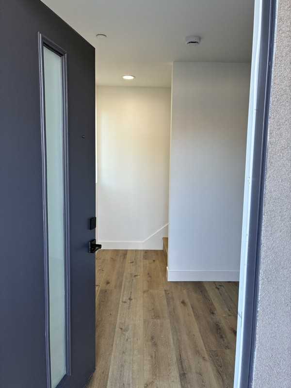 449 W 74th St - Photo 3 of 10