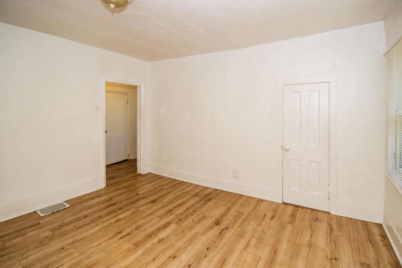 636 Allyn St #2 - Photo 7 of 10