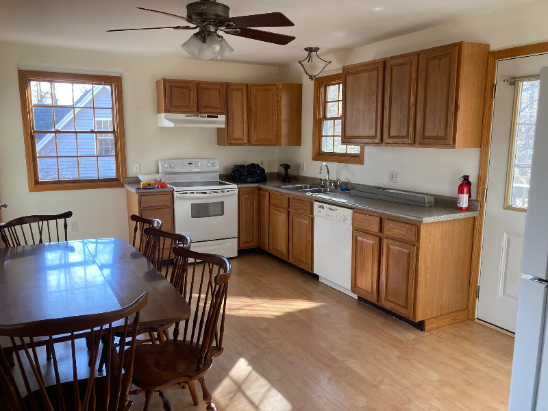 55 W Shore Dr - Photo 3 of 10