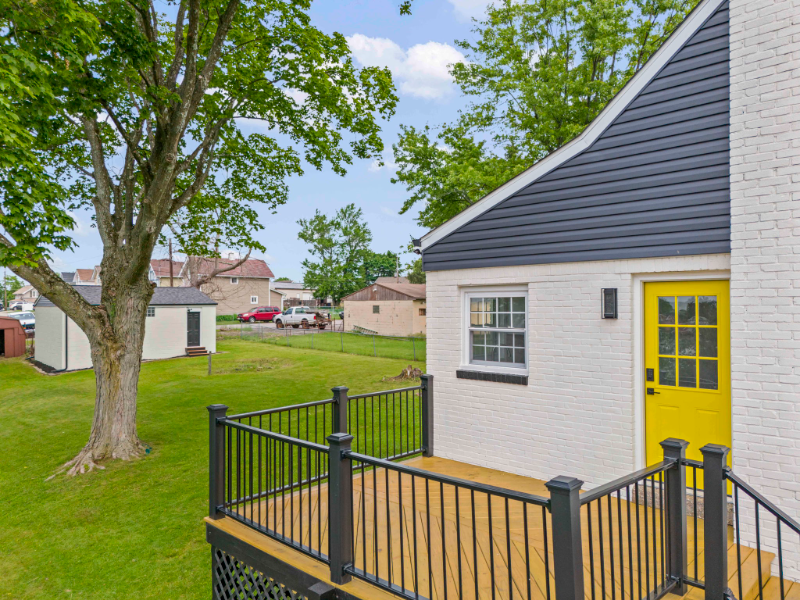 5360 California Ave - Photo 2 of 14