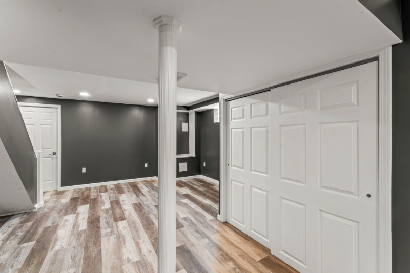 5360 California Ave - Photo 3 of 14