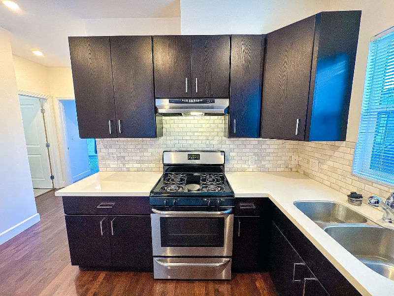 836B 35th St #B - Photo 5 of 20