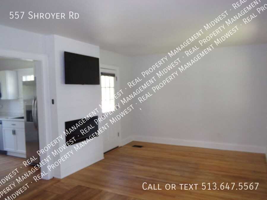 557 Shroyer Rd - Photo 2 of 25