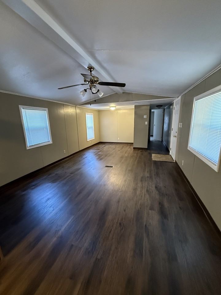 Riverside - Photo 3 of 9