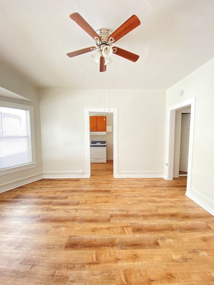 629 Pine Ave. - Photo 2 of 10