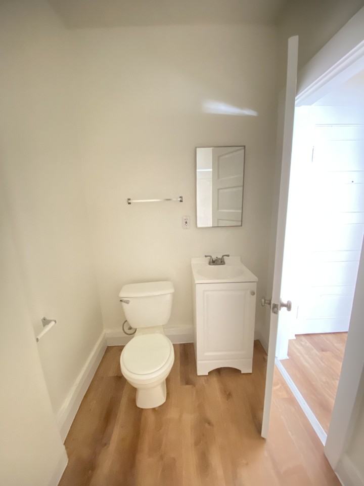 629 Pine Ave. - Photo 6 of 10