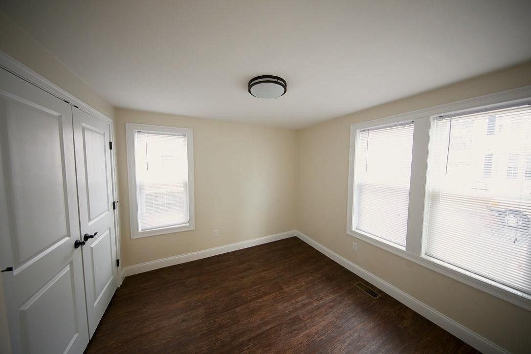 27-29 East Transit Street - Photo 3 of 25