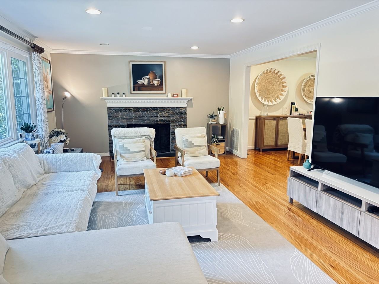 43 Kent Hills Lane - Photo 2 of 11