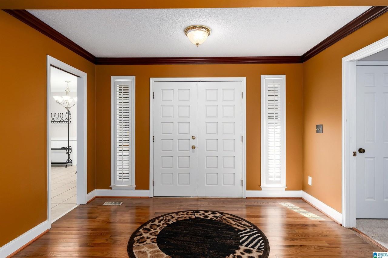 2001 Shadowood Court - Photo 3 of 25