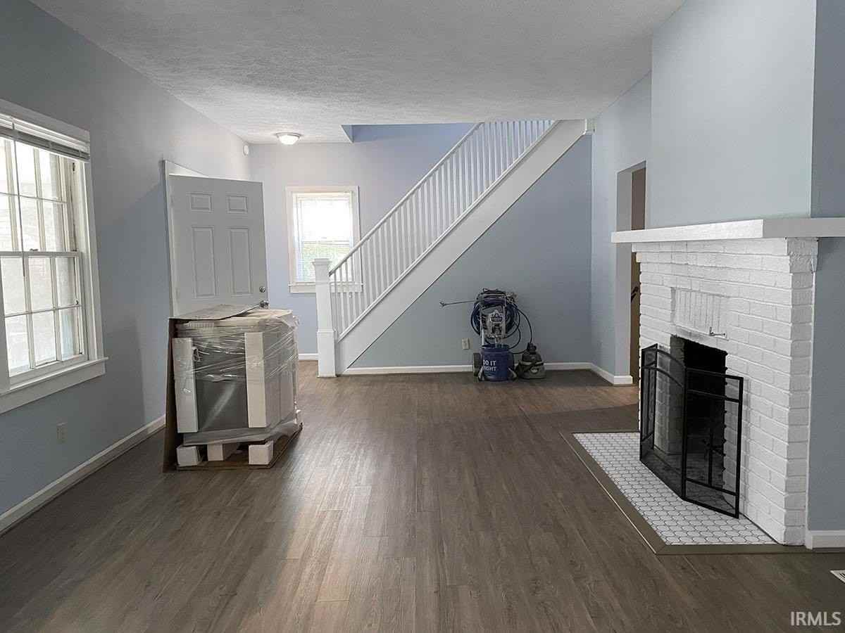 820 N Washington St - Photo 2 of 36