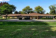 459 E Oak Orchard St - Photo 1 of 1