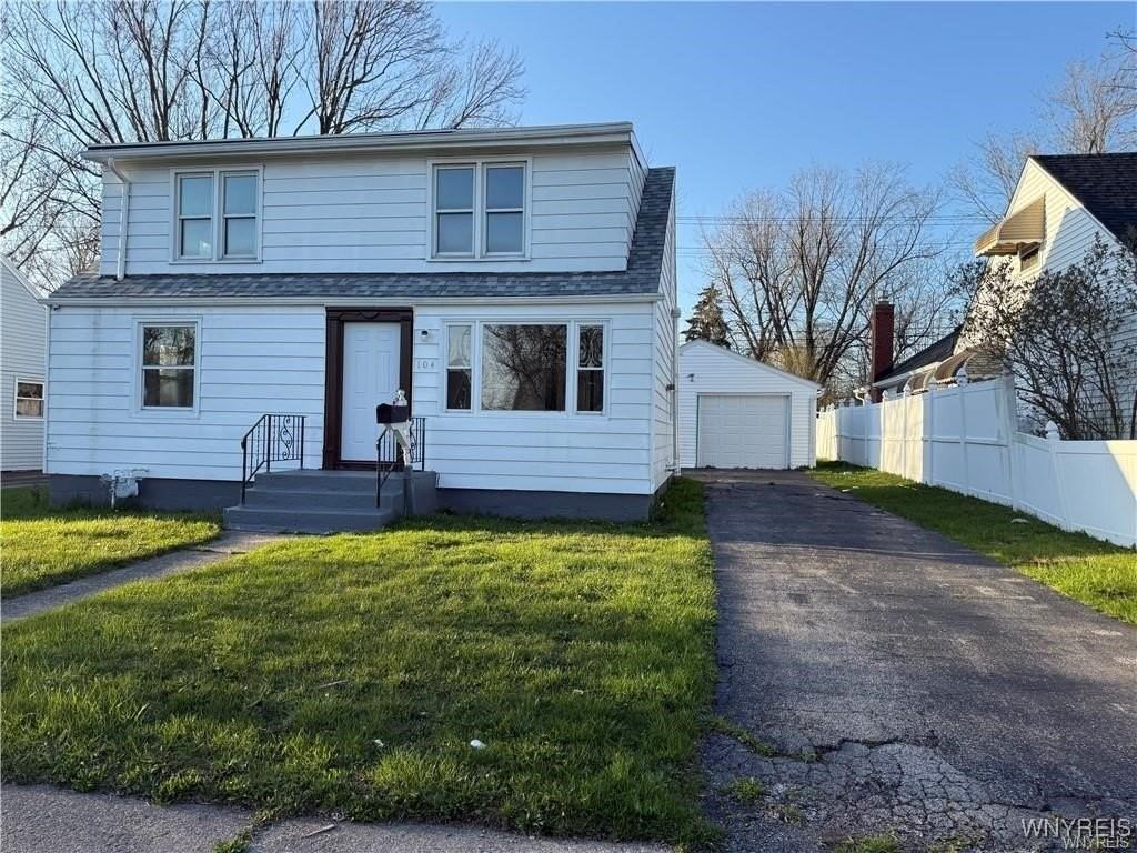 104 Balbach Dr - Photo 2 of 15