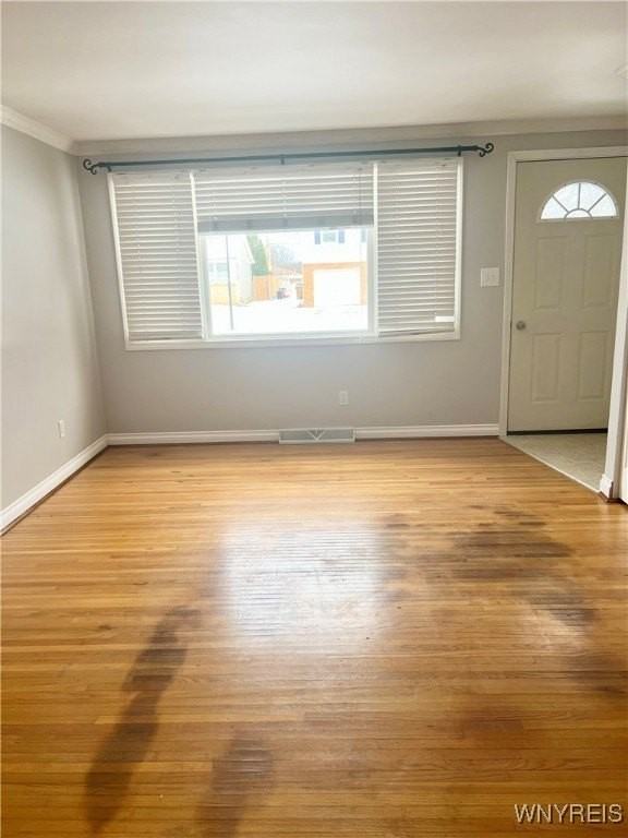 82 Colette Ave - Photo 4 of 23