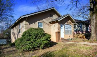 featured image of 4224 W 16th St