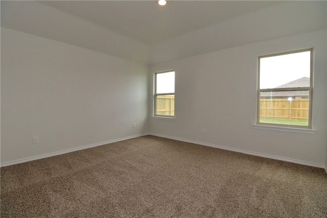 3937 Jayden Drive - Photo 6 of 17