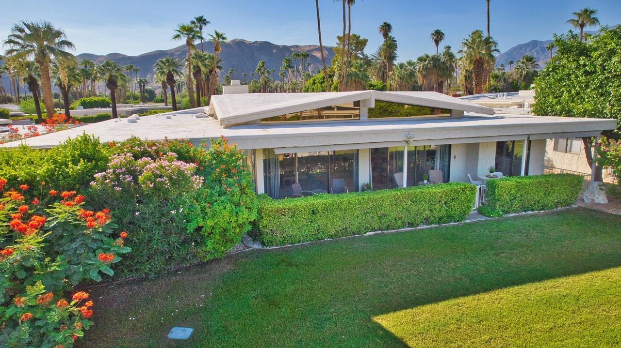 1570 S La Verne Way - Photo 5 of 27