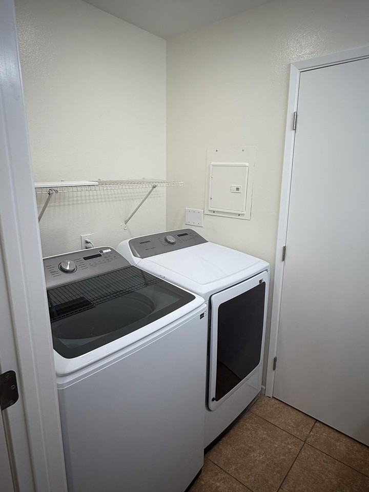 79251 Avenue 42 Apt 3 #3 - Photo 7 of 14