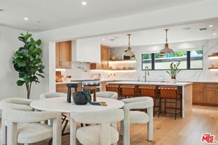 913 N Beverly Glen Blvd - Photo 1 of 1