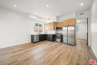 1520 Magnolia Ave - Photo 1 of 1