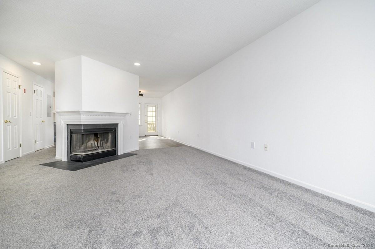 150 Prospect St #24 - Photo 3 of 22