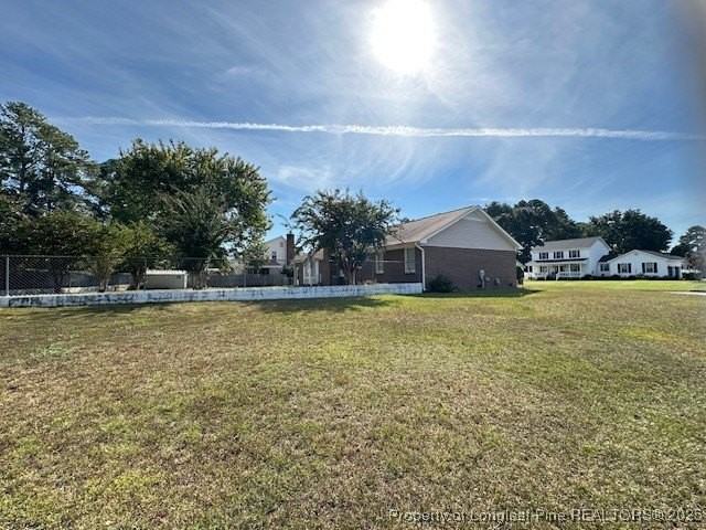 6036 Lakeway Dr - Photo 5 of 25