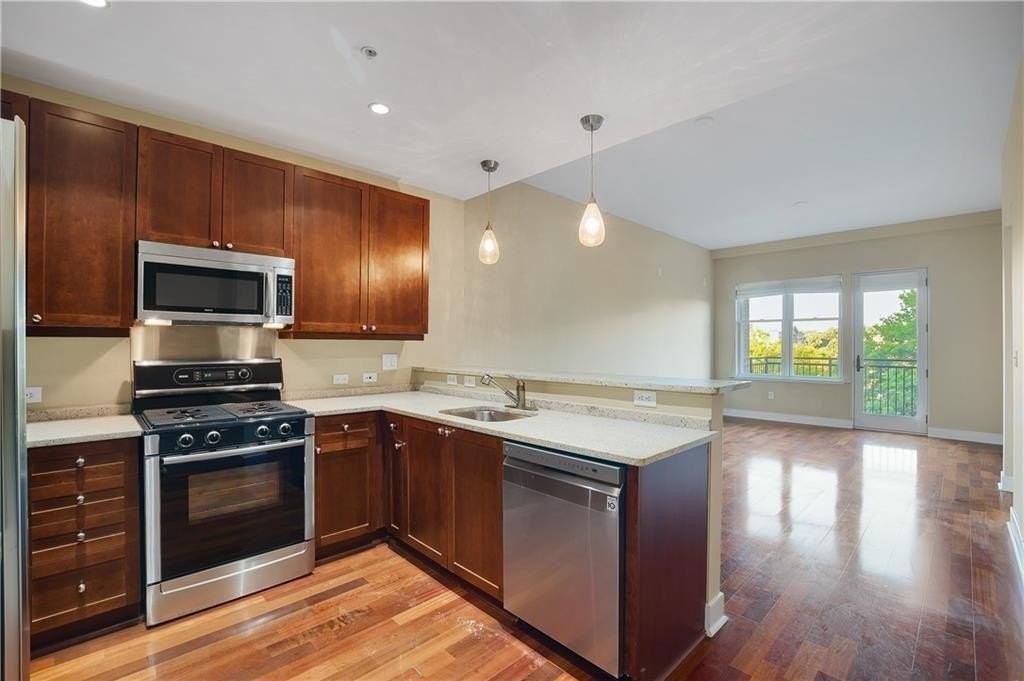 201 W Ponce De Leon Ave #515 - Photo 5 of 11