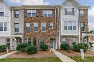 featured image of 5830 Broadway Ln