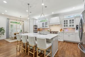 featured image of 1363 Sylvan Cir Ne