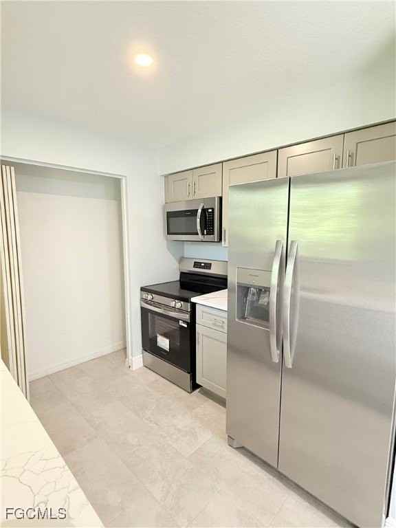 602 Se 35th Ter - Photo 2 of 14