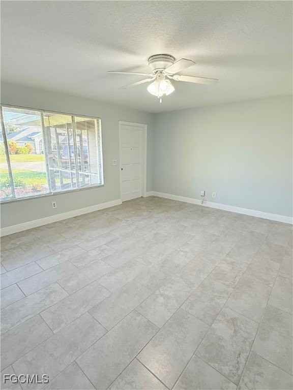 602 Se 35th Ter - Photo 7 of 14