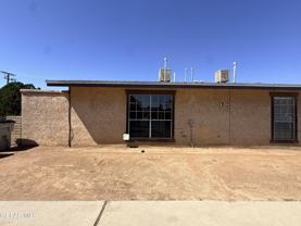 1917 Karen Sue Pl Apt C #C - Photo 1 of 1