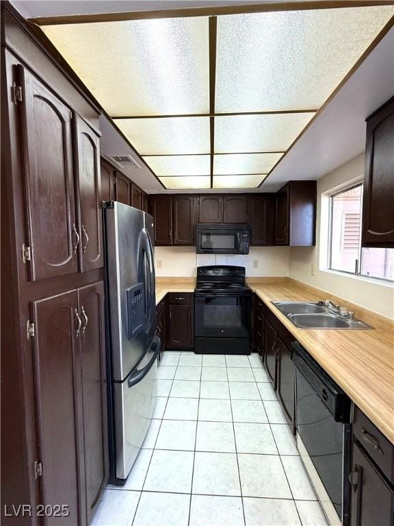 3367 Reka St - Photo 3 of 38