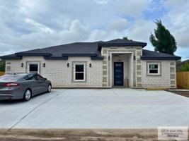 featured image of 406 W 9th St