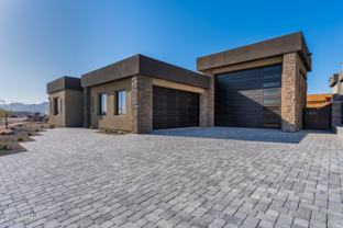 2517 Flat Irons Ln - Photo 1 of 1