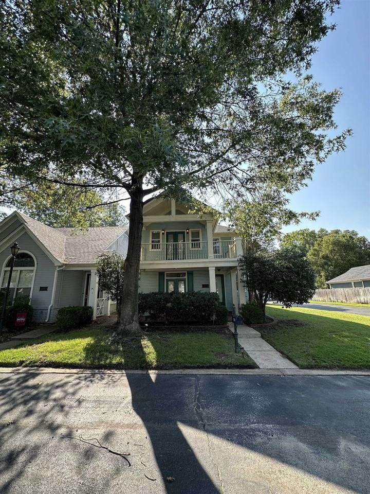 1139 Misty Isle Dr - Photo 3 of 17