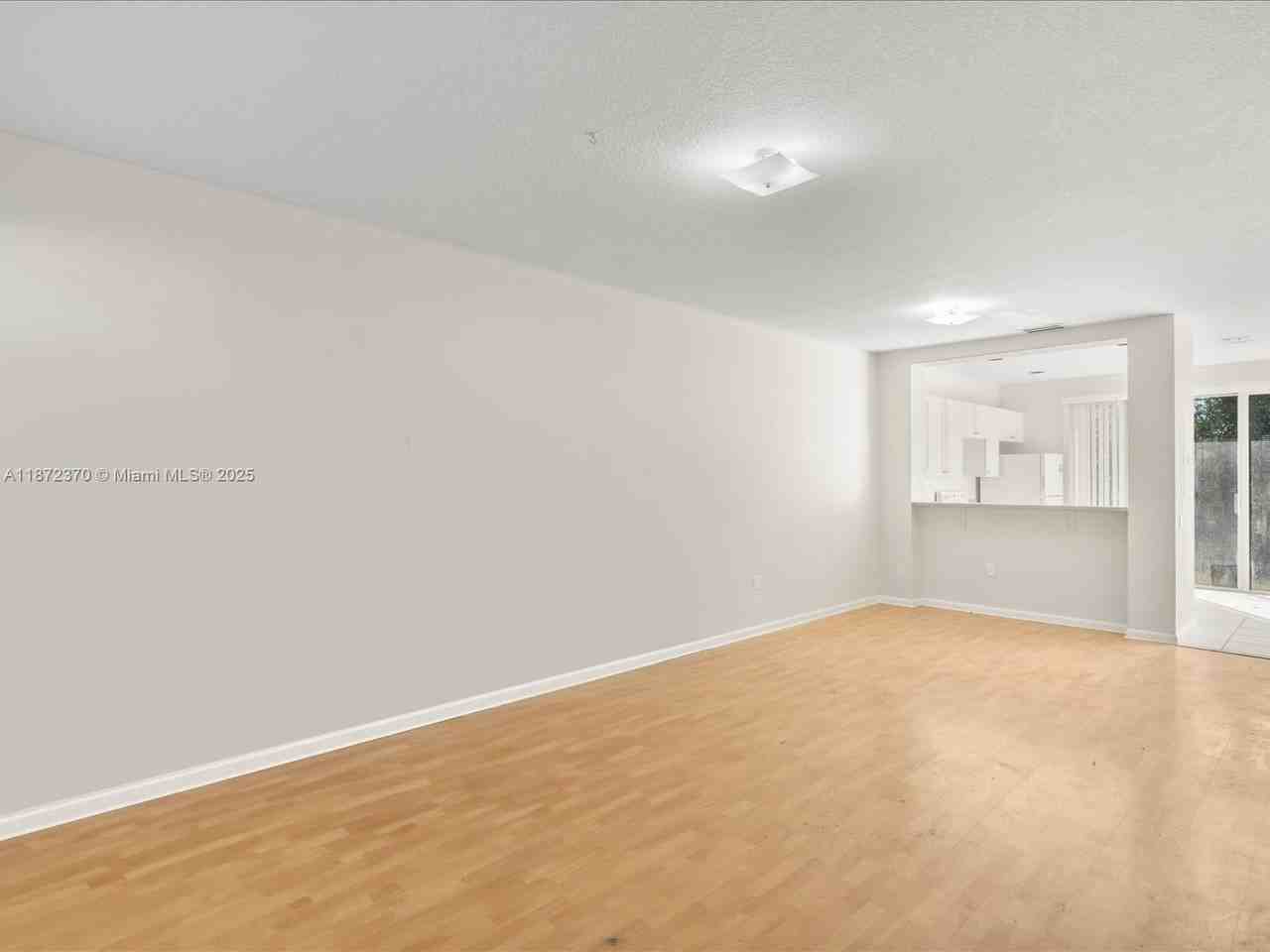 767 Nw 42nd Ave #767 - Photo 7 of 25