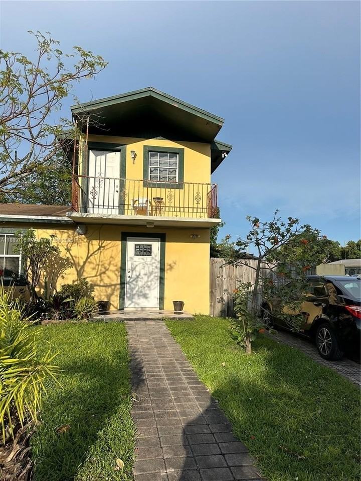 16901 Northwest 51st Place #C - Photo 2 of 13