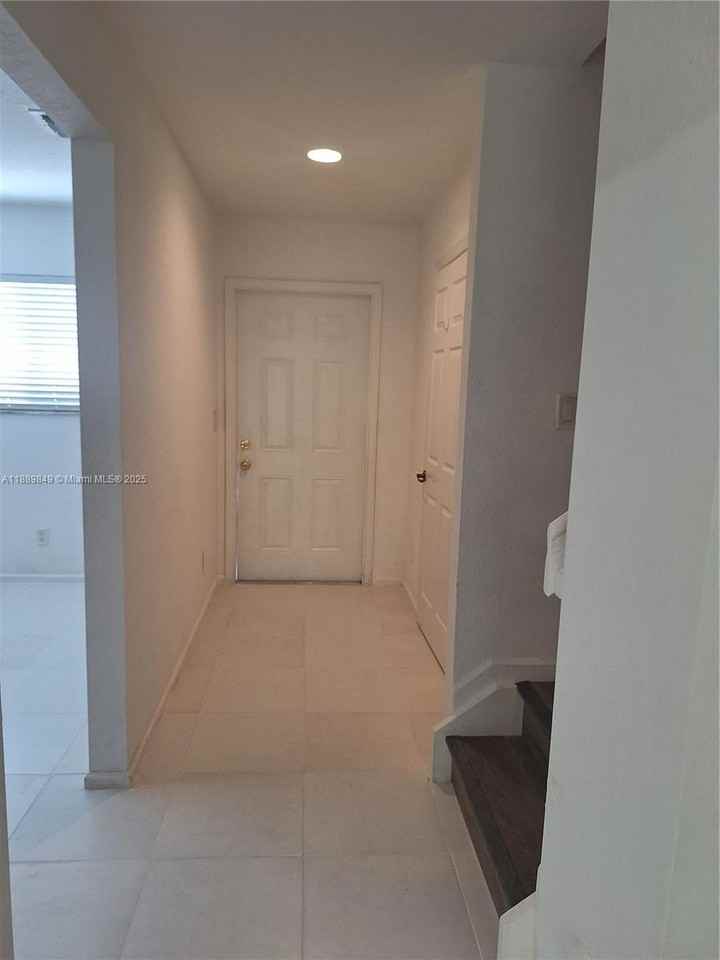 6621 Winfield Blvd #1 - Photo 3 of 32