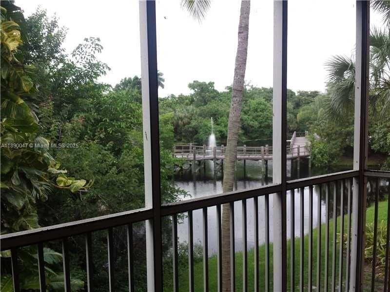 4005 W Mcnab Rd #C203 - Photo 6 of 7