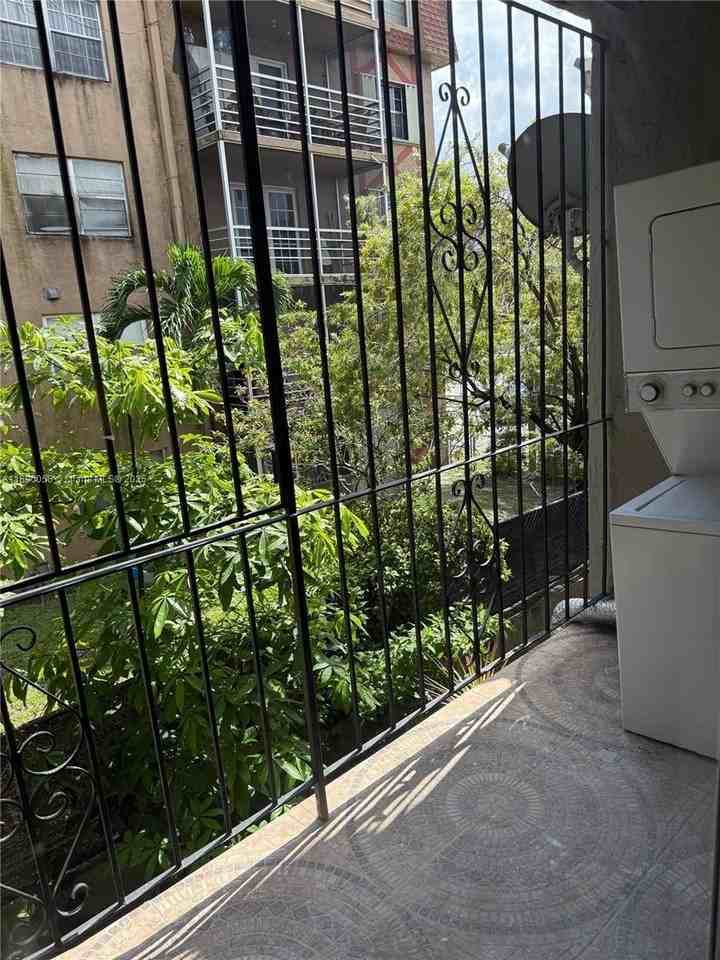 6625 W 4th Ave #204 - Photo 6 of 11